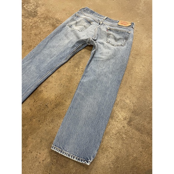 Levis 501 XX Jeans Mens 36x27 Light Wash Blue Straight Leg Button Fly Distressed - Picture 13 of 16